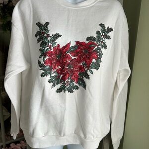 Women’s Christmas Sweatshirt White Poinsettia Graphic Size L